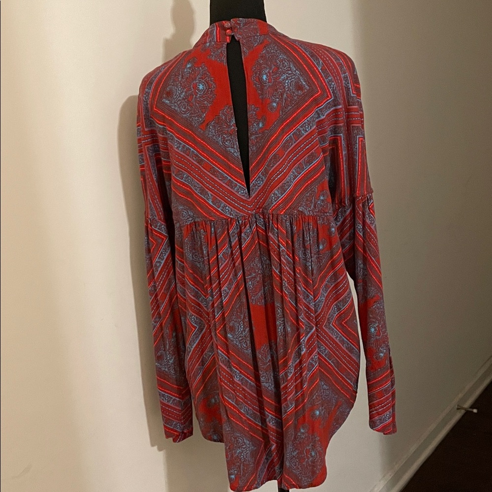 Free People “Walking On a Dream” Tunic Top Size L Geometric Print Boho Inspired - Picture 5 of 13